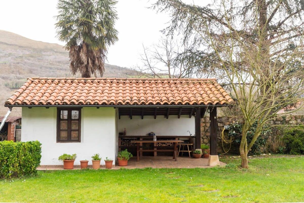 Casa Rural La Carlota Renedo De Cabuerniga Villa Esterno foto