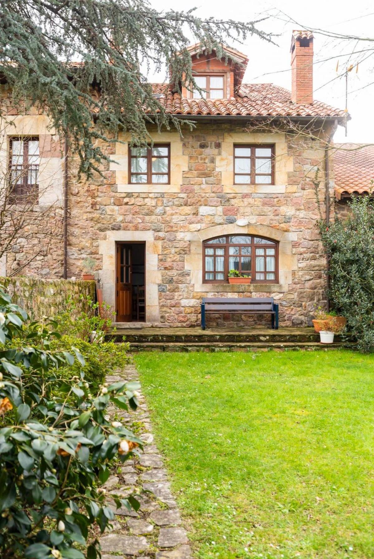 Casa Rural La Carlota Renedo De Cabuerniga Villa Esterno foto